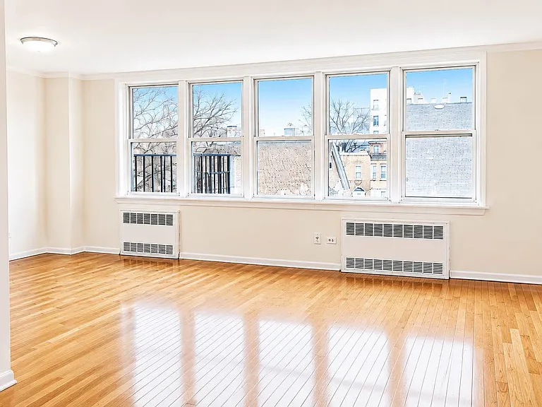 150 Hawthorne St #5P — Photo 1