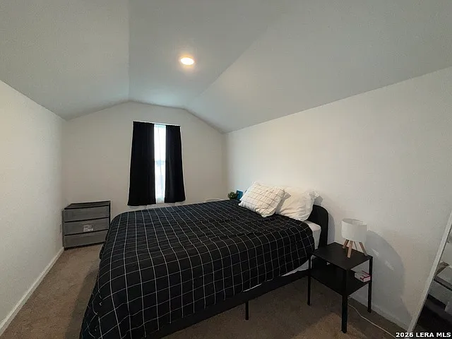 5015 Daisy Blossom — Photo 2