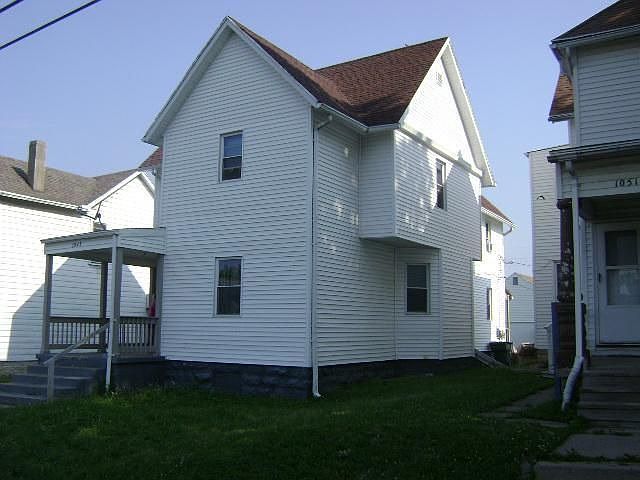 1st image of 1045 Huffman Ave