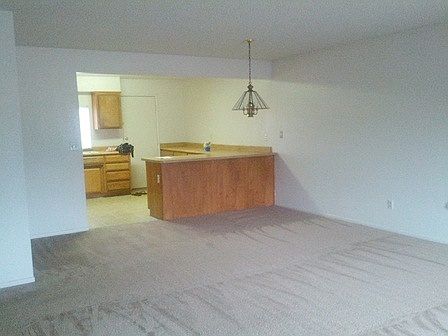 2nd image of 16279 Apple Valley Rd