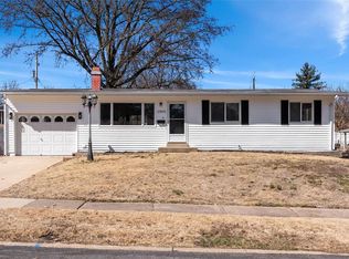 1365 Mallard Ln, Florissant, MO