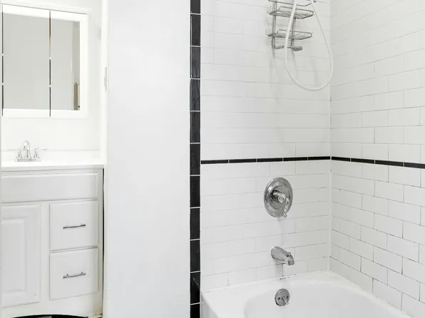 109 Seaman Avenue 4A image 7 of 8