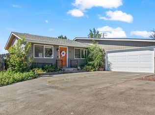 70 Herlou Dr, Selah, WA 98942