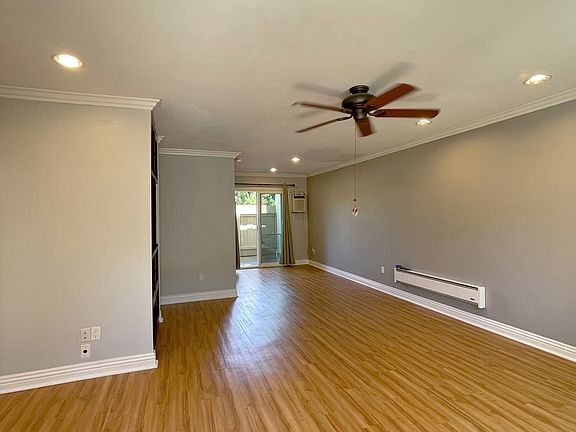 2nd image of 7807 Camino Glorita