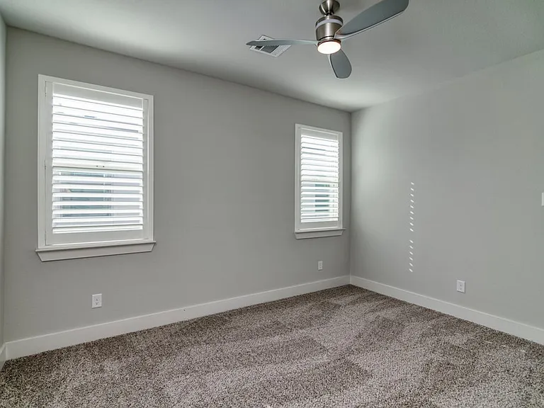 218 Wimberly St — Photo 11