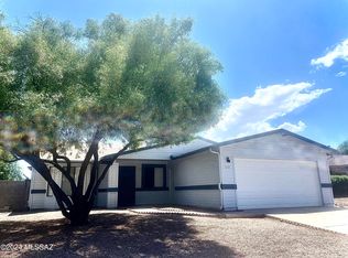 1801 W Chardonnay Dr, Tucson, AZ 85746