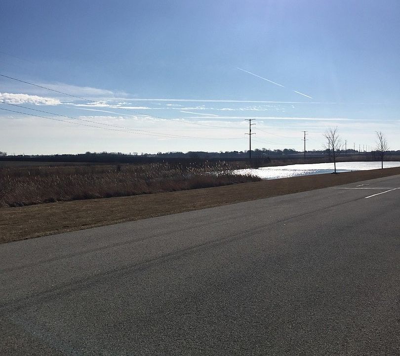2nd image of 26851 S Wildgrass Turn