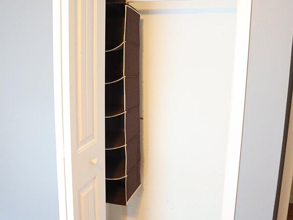 4th image of 515 Basswood Ave APT A-14