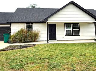 1024 E Pfendler Ave, Sapulpa, OK 74066