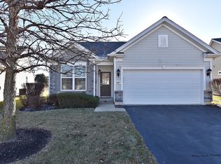 2807 Cascade Falls Cir, Elgin, IL 60124