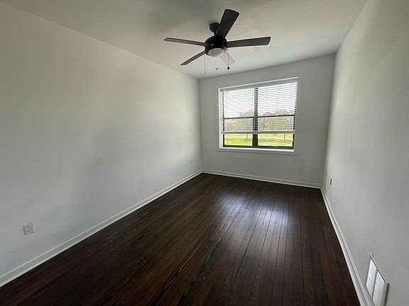 3rd image of 131 N Grove St #203