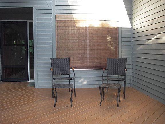 Front Deck sitting area to watch sunset