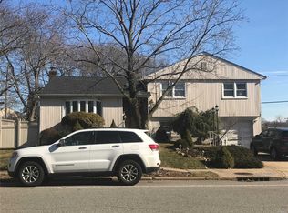 178 Gerhard Rd, Plainview, NY 11803