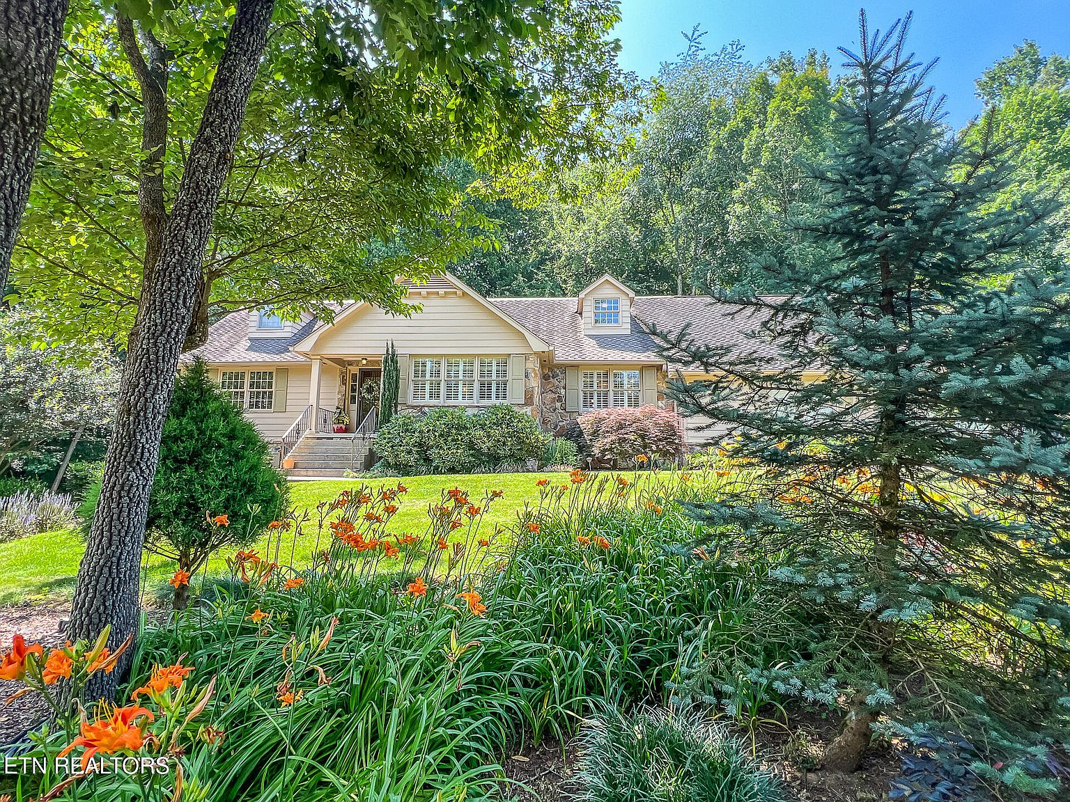 12218 Torrey Pines Point