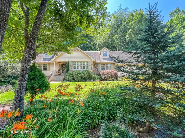 12218 Torrey Pines Point, Farragut, TN 37934