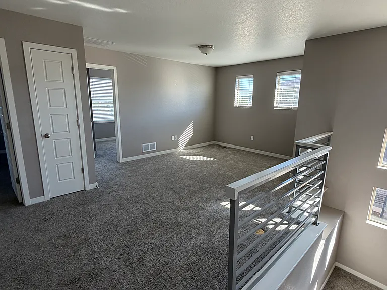 4456 Elegant St — Photo 27
