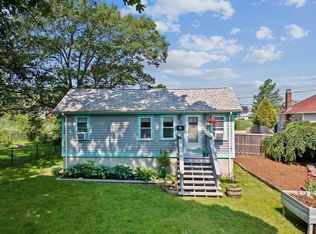 13 Elcott Rd, Quincy, MA 02169