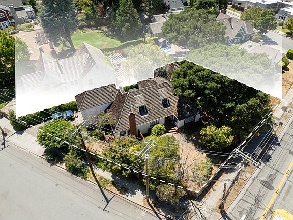 2nd image of 4 Warren Rd