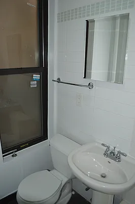 Rented by CoSo Apartments | media 15