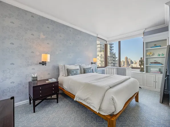 524 East 72nd Street image 26 of 30