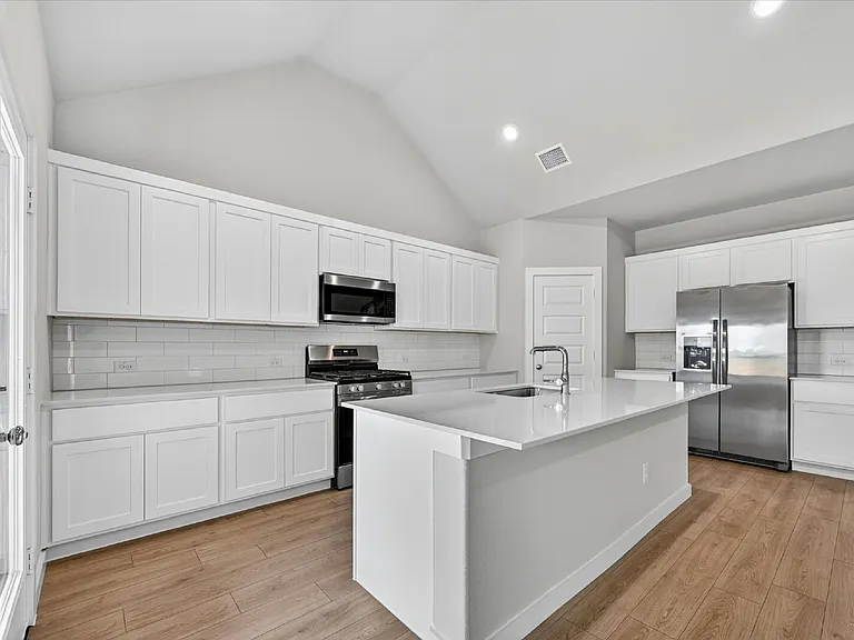 5722 Rushing River Way — Photo 9