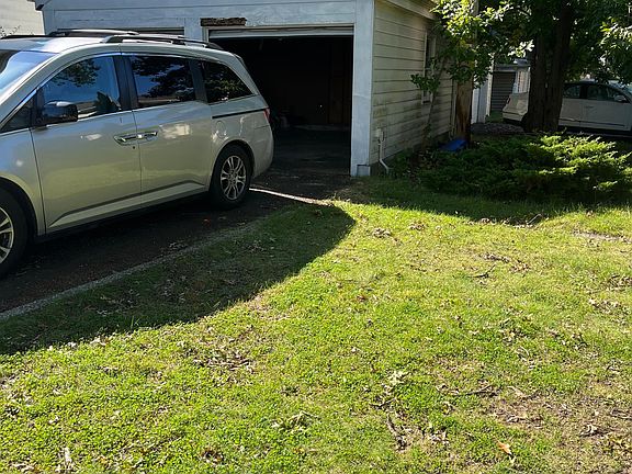 4th image of 2 Porter Rd