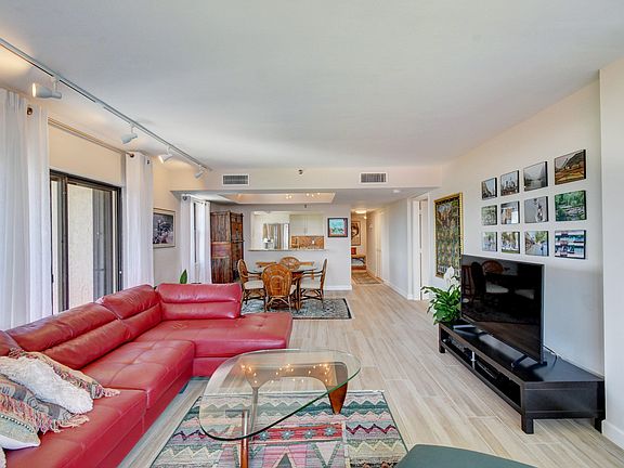 2nd image of 7030 Half Moon Cir APT 521