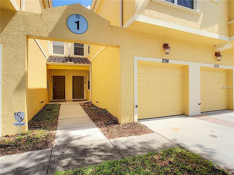 1st image of 2716 Oakwater Dr