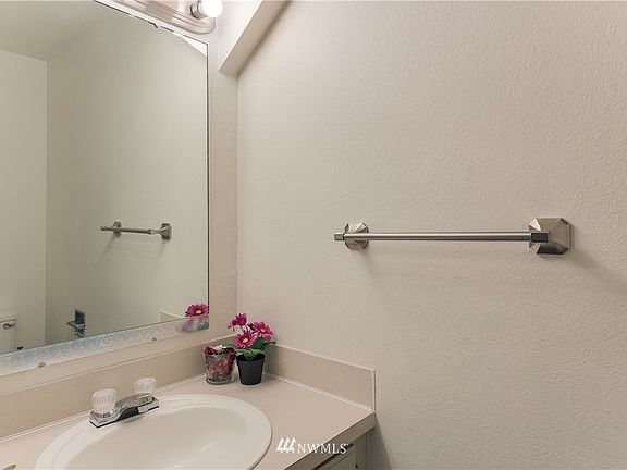 4th image of 13211 SE 256th St APT A2
