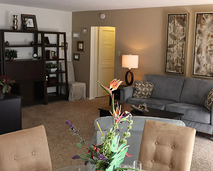 Spring Ridge Apartments — Photo 15