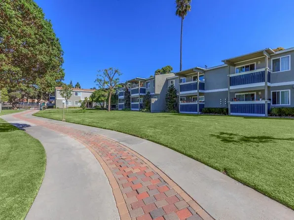 Meadowridge Apartments