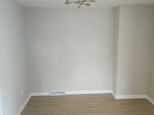 32 N Wycombe Ave #2, Lansdowne, PA 19050