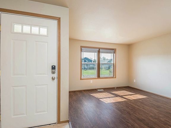 3rd image of 14407 73rd Street Ct E