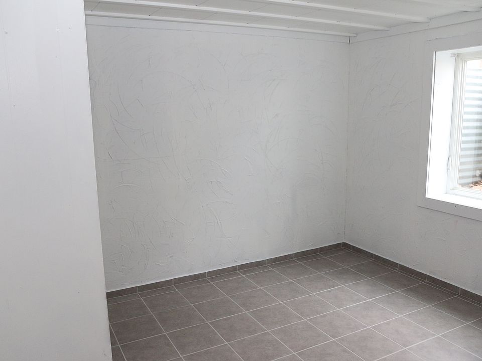 1st image of 2416 S Glendale Ave