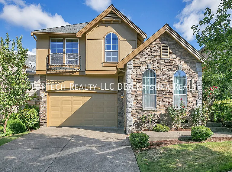 12649 NW Bayonne Ln — Photo 1