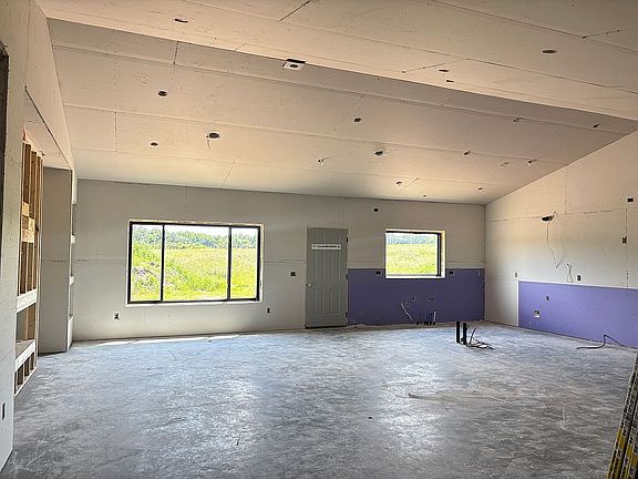 4th image of 407 Halfaday Dr