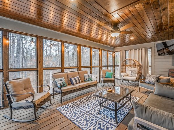 90 Chval Dr, Counce, TN 38326