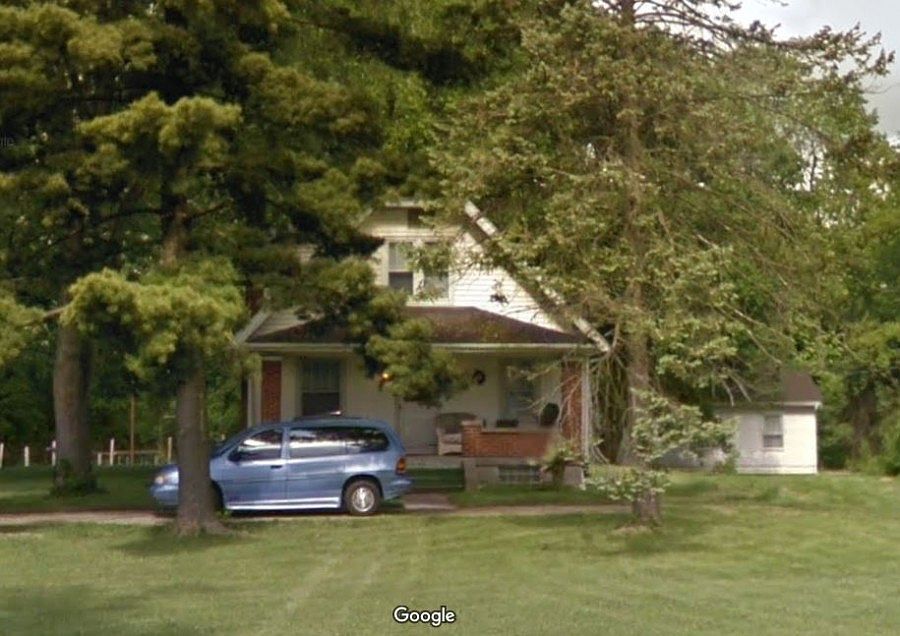 2nd image of 120 Curryer Rd