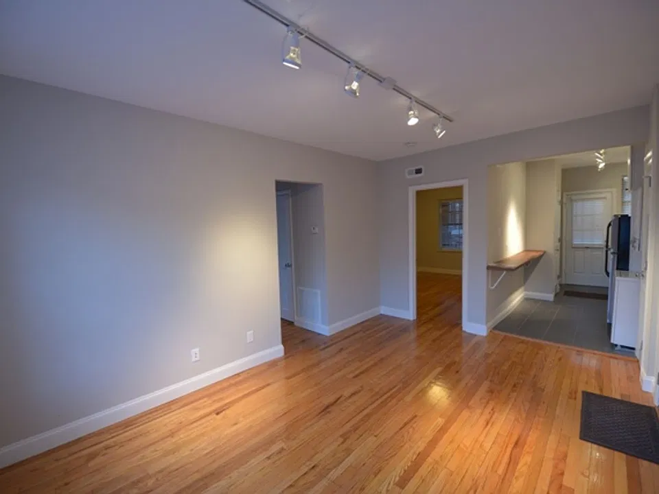 2804-2820 Compton Ave; 3152 Magnolia Ave; #31-3151
