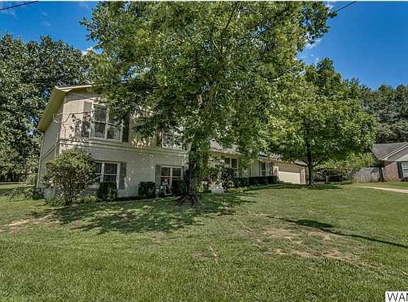 2nd image of 248 Woodridge Cir