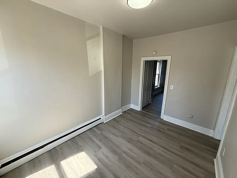 51 Walnut Street Apt 2 — Photo 22