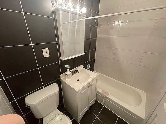4th image of 211 W 146th St #5HH