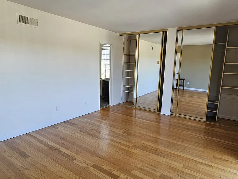 Upstairs master