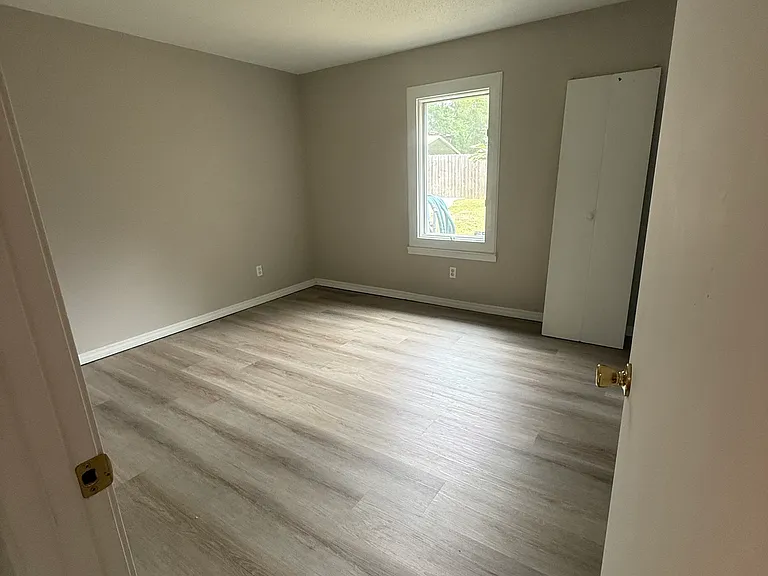 927 Sweetgum Dr — Photo 11