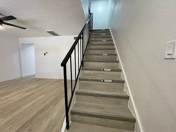 3rd image of 1503 W Missouri Ave #199