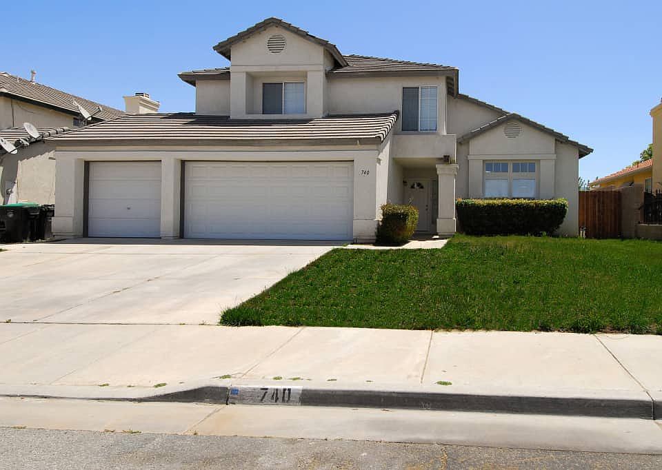 1st image of 740 Colorado Dr