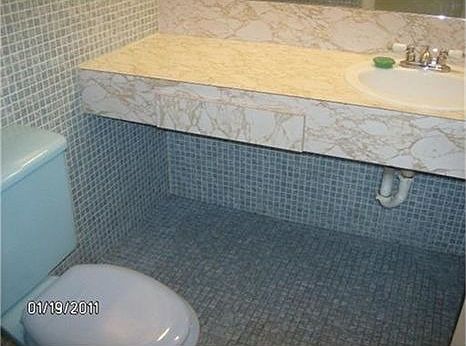5th image of 1460 NE 169th St APT 305