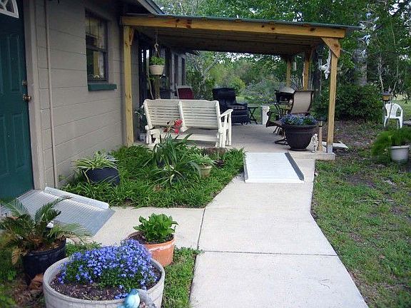 3rd image of 2876 SE 109th St