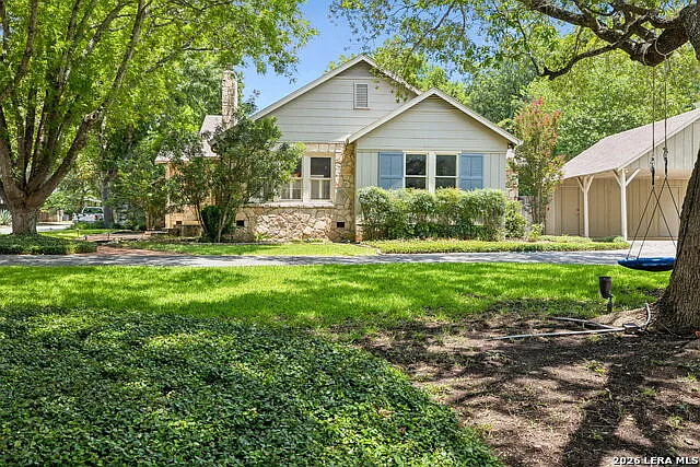 102 Nacogdoches Rd — Photo 30