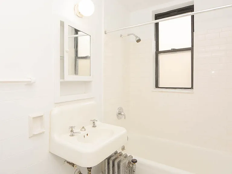 3335 W Diversey Ave #312 — Photo 13
